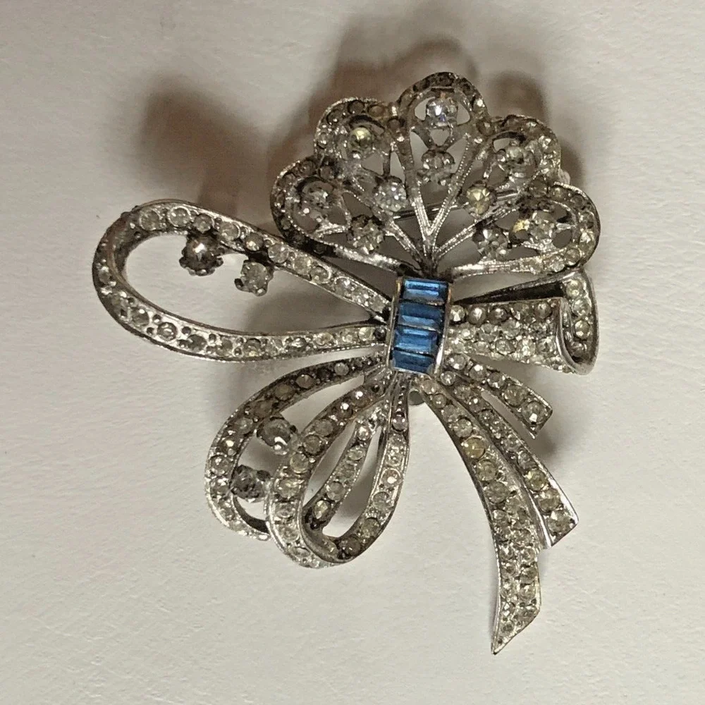 Sterling Silver Bow Brooch Sonia Lee 1940s Art Deco Rhinestone White Blue Vtg